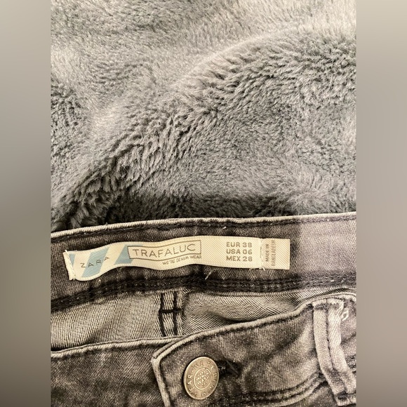 Zara Grey Jeggings - Picture 5 of 6